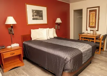 Autoinn Motel hotel thumbnail 5
