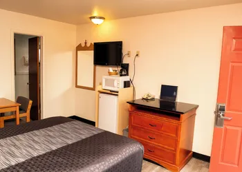 Autoinn Motel hotel thumbnail 6