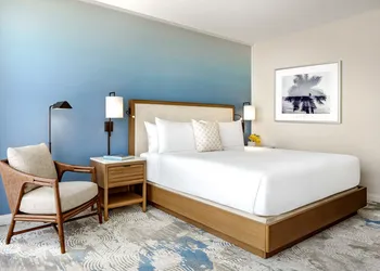 Halepuna Waikiki by Halekulani hotel thumbnail 4