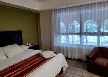 Hotel Playa Cristal hotel thumbnail 2