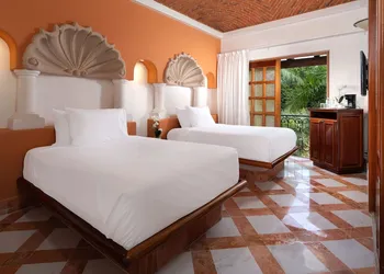 Eurostars Hacienda Vista Real Hotel hotel thumbnail 6