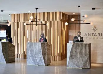 Antaris Cintermex hotel thumbnail 3