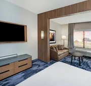 Fairfield Inn & Suites Houston Memorial City Area hotel detail image 5