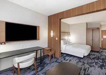 Fairfield Inn & Suites Houston Memorial City Area hotel thumbnail 6