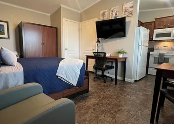 Freeport Studios hotel thumbnail 7