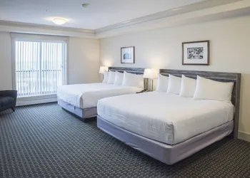 Chateau Nova Yellowknife hotel thumbnail 8