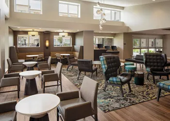 Residence Inn by Marriott Detroit Farmington Hills hotel thumbnail 2