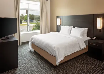 Residence Inn by Marriott Detroit Farmington Hills hotel thumbnail 4