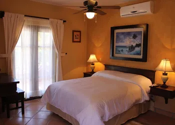 Posada del Cortes Hotel hotel thumbnail 5