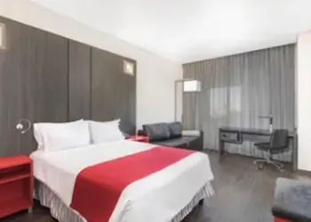 Ramada Encore by Wyndham San Luis Potosi hotel thumbnail 8