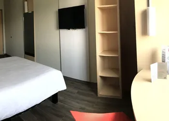 ibis Irapuato hotel thumbnail 3