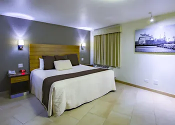 Hotel La Pinta hotel thumbnail 5