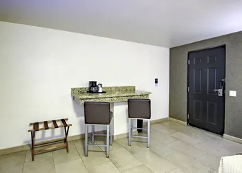 Hotel La Pinta hotel thumbnail 6