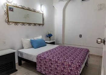 Alexandross Hostel BnB hotel thumbnail 3