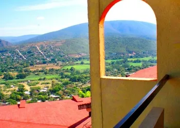 Piedras De Sol Solaris hotel thumbnail 8