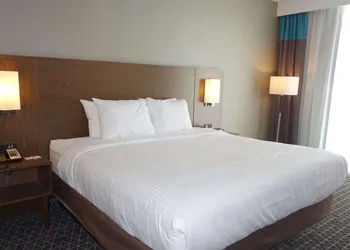 Park Inn by Radisson Brampton, On hotel thumbnail 8