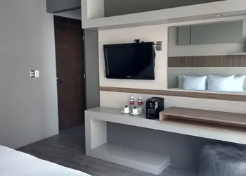 ESDUMA HK Hotel Pachuca hotel thumbnail 6