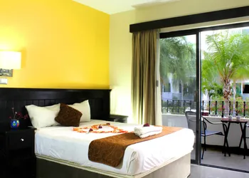 Hotel Nautilus hotel thumbnail 7