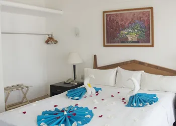 Azul Sirena hotel thumbnail 5