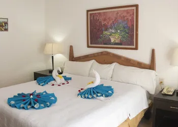 Azul Sirena hotel thumbnail 8