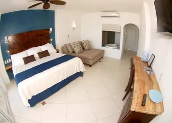 Mar Celeste hotel thumbnail 7