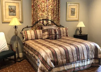 Loyd Hall Plantation hotel thumbnail 7