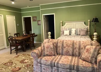Loyd Hall Plantation hotel thumbnail 8