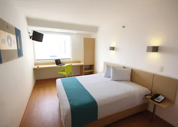 One Guadalajara Centro Histórico hotel thumbnail 8