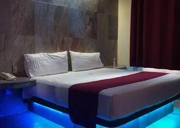 Hotel Jard Inn Adults only hotel thumbnail 8