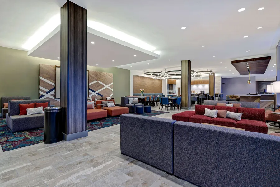 Hilton Garden Inn Cedar Rapids hotel detail image 2