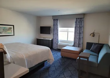 Hilton Garden Inn Cedar Rapids hotel thumbnail 6
