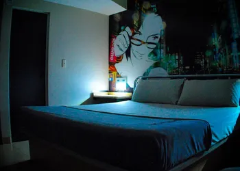 Loove Hotel - Adults Only hotel thumbnail 3