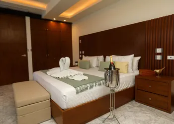 Panther Bay Villa & Golf hotel thumbnail 5