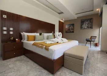 Panther Bay Villa & Golf hotel thumbnail 6