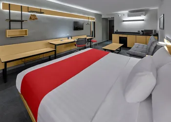 City Express by Marriott Veracruz hotel thumbnail 8