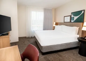 Staybridge Suites Nashville - Vanderbilt Area by IHG hotel thumbnail 6