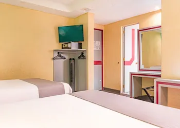 Frida Costa Azul hotel thumbnail 4