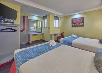 Frida Costa Azul hotel thumbnail 5