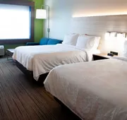 Holiday Inn Express & Suites Edmonton N - St. Albert by IHG hotel detail image 7
