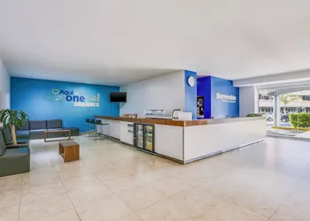 One Leon Poliforum hotel thumbnail 8