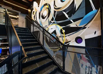YOTEL San Francisco hotel thumbnail 3
