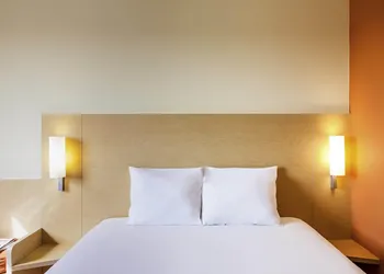 ibis Juarez Consulado hotel thumbnail 8