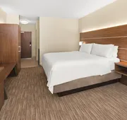 Holiday Inn Express & Suites Suisun City by IHG hotel detail image 4