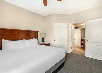 Hilton Vacation Club Scottsdale Villa Mirage hotel thumbnail 4
