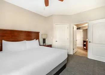 Hilton Vacation Club Scottsdale Villa Mirage hotel thumbnail 4