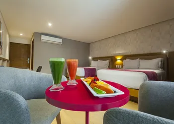 FCH PROVIDENCIA - Consulado hotel thumbnail 6