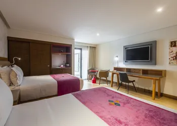 FCH PROVIDENCIA - Consulado hotel thumbnail 7