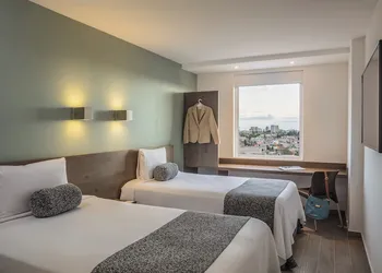 One Puebla Serdan hotel thumbnail 7