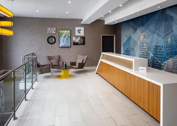 SpringHill Suites by Marriott New York JFK Airport/Jamaica hotel thumbnail 3