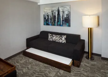 SpringHill Suites by Marriott New York JFK Airport/Jamaica hotel thumbnail 5